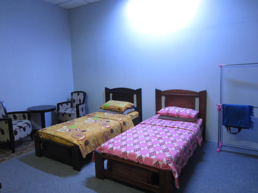 Hotel Happy Owl Ipoh Habitación foto